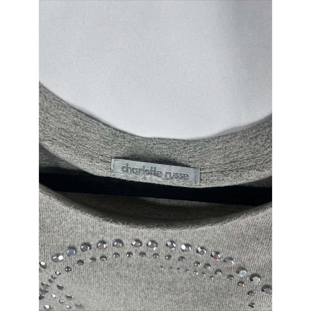 Women's Heather Gray Studded Skull Raglan Sleeve Tee – Charlotte Russe P/p 18" - Picture 6 of 13
